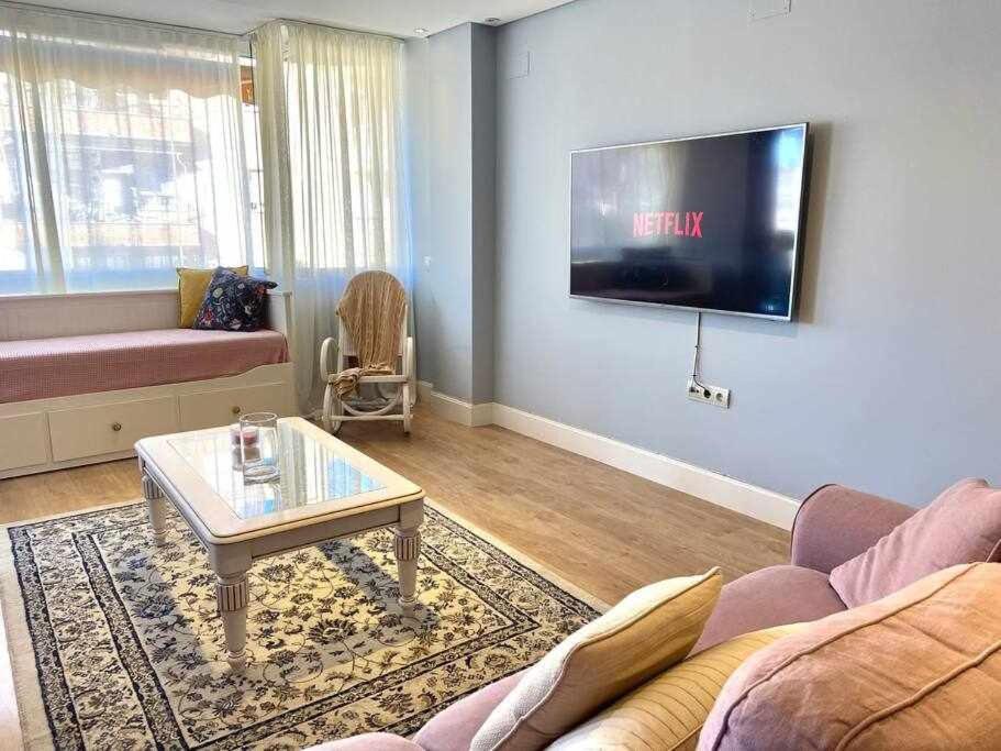 Torrelegancia By Solymar Holiday Torre Del Mar Exterior foto